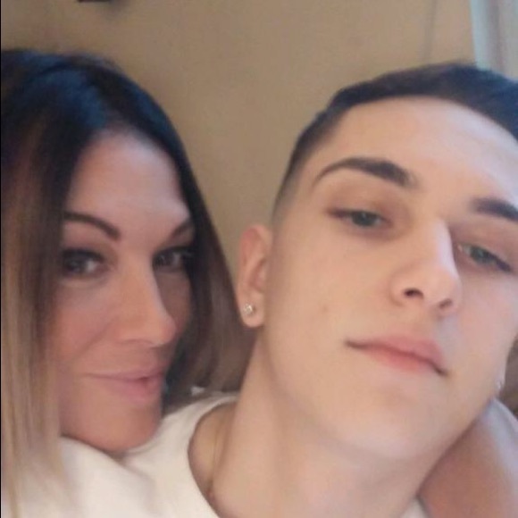 Meet your Posher, Pamela - Picture 7 of 8